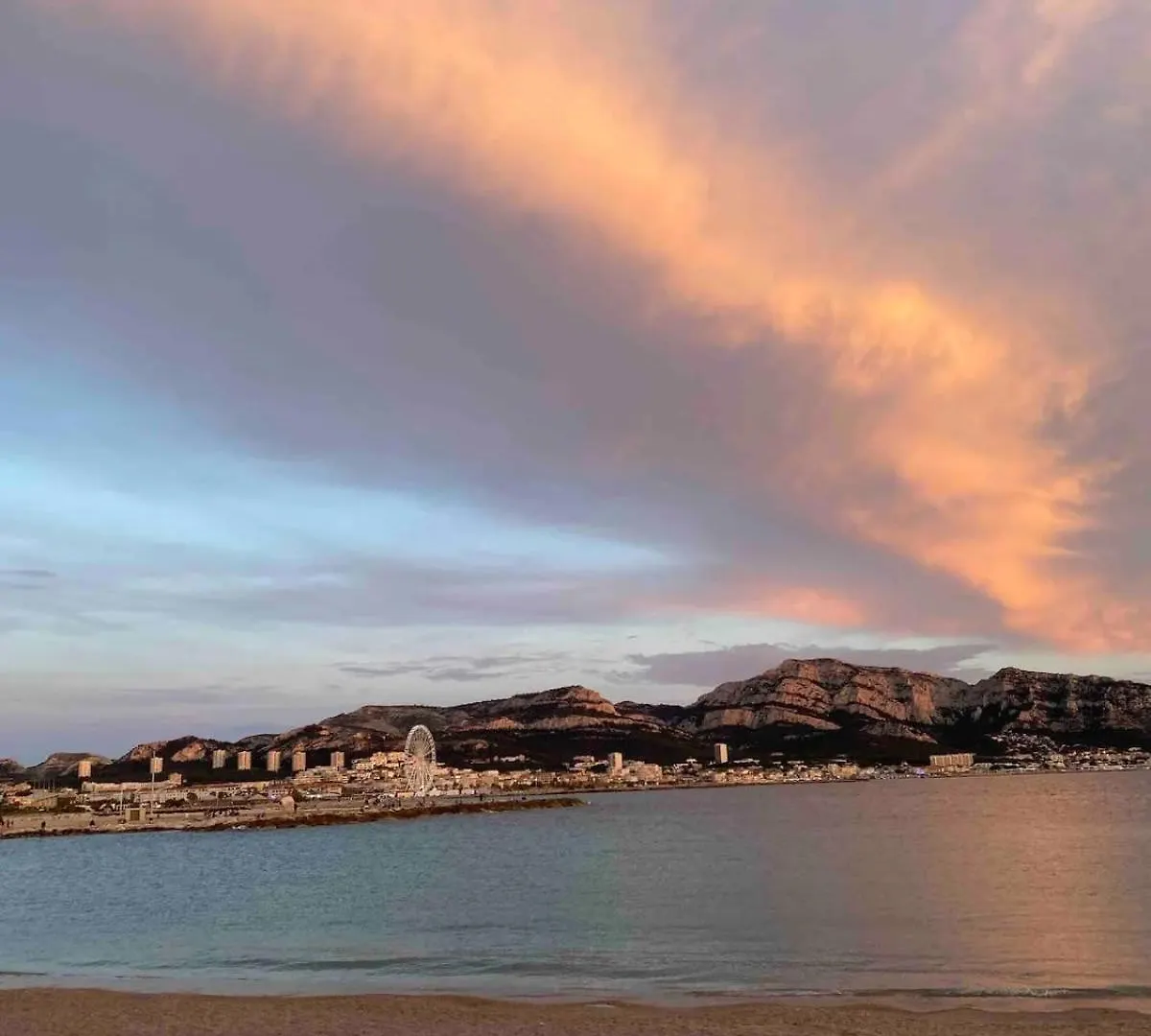 Superb 56 M Near Vieux-Port And The Panier Apartment Marseille
